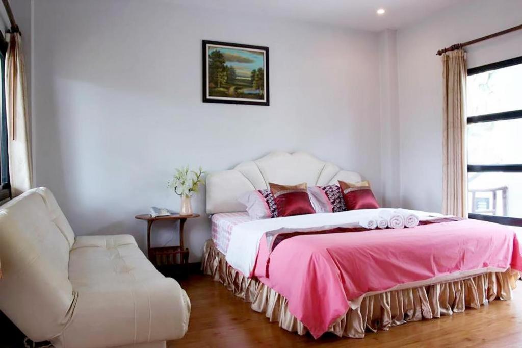Chayada Garden House And Resort Nakhon Ratchasima Extérieur photo