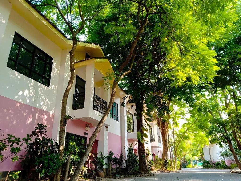 Chayada Garden House And Resort Hotel Nakhon Ratchasima Extérieur photo